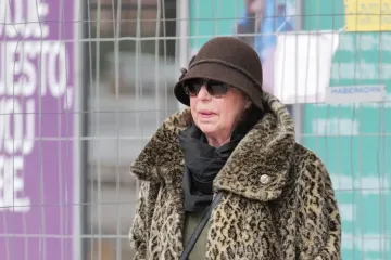 Tko je dama u tigrastom koja je odu&scaron;evila sve prolaznike u subotnjoj &scaron;etnji gradom?