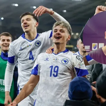 Ludilo zbog utakmice: Frizer daje doživotno besplatno &scaron;i&scaron;anje za tri ulaznice