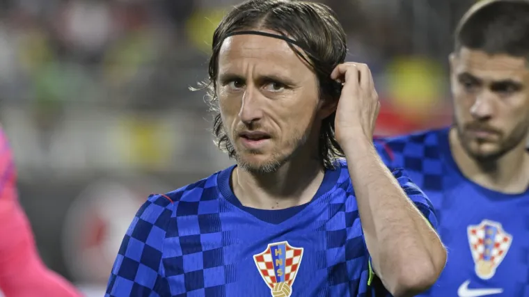 Hrvatska časno izgubila od Brazila nakon sumnjivog penala i dva ekspresna gola u zavr&scaron;nici