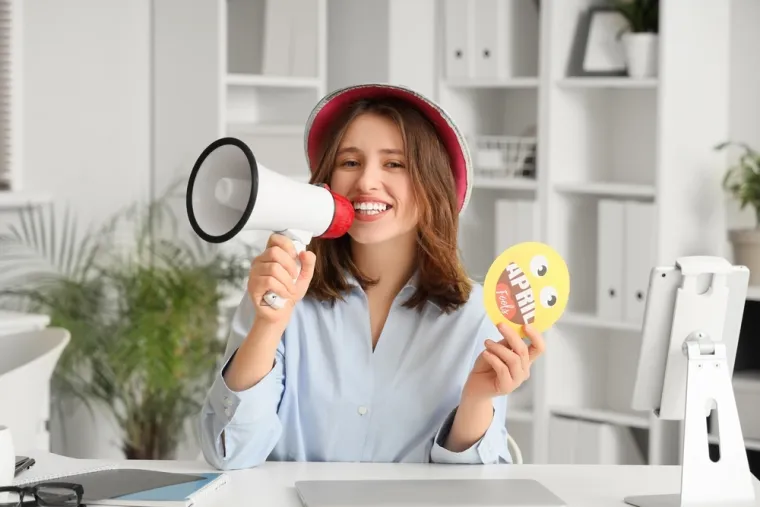 Znate li kako je nastao Prvi april? Jedna povijesna odluka stvorila je tradiciju &scaron;ala