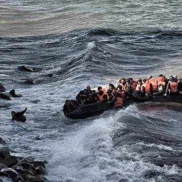Najmanje 18 ljudi poginulo u Egejskom moru, u tijeku je velika akcija spa&scaron;avanja!