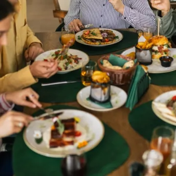 Ovo bi trebalo izbjegavati u restoranima: 22 jela i pića koja ponekad skrivaju zamke