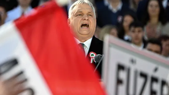 Mađarska je pred ključnim izborima, a Orbanu se jako lo&scaron;e pi&scaron;e...