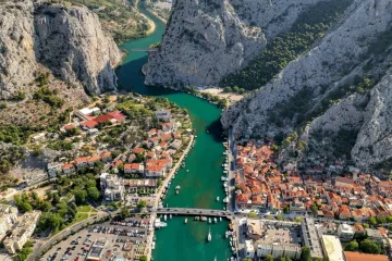 Dan koji će vam napuniti baterije: Grad gusara, prirodnih ljepota i adrenalinskih avantura