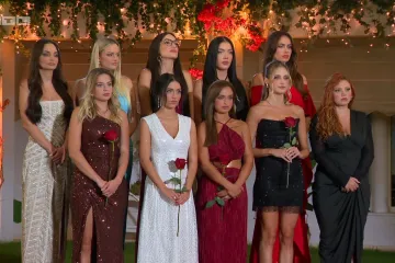 Tko zapravo bira haljine? Monika iz 'Gospodina Savr&scaron;enog' otkrila istinu o haljinama s cocktail-partyja