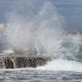 Cijela obala pod crvenim alarmom: Ovi prizori najbolje svjedoče silini vjetra