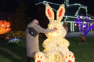 Bili smo na imanju Salaj, zasjalo je 60 tisuća svjetlećih pisanica i ukrasa: 'Pripreme traju dva mjeseca'