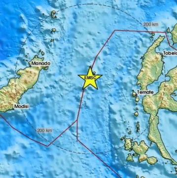 Jak potres pogodio obalno područje, izdano upozorenje za tsunami