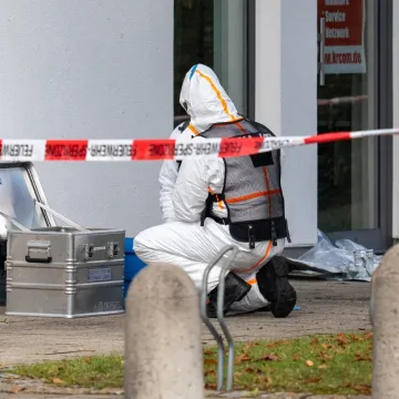 Tijelo bebe pronađeno u kanti za smeće: Žena ugledala uznemirujući prizor