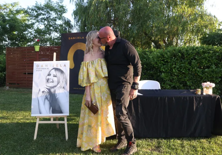 Danijela Martinović o novoj pjesmi i partneru Josipu: 'Ne planiramo to, ali ostavljamo vrata otvorena'