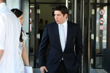 Gdje je danas Dikanov nasljednik? Uživa s lijepom odvjetnicom, a evo kako se mijenjao kroz godine