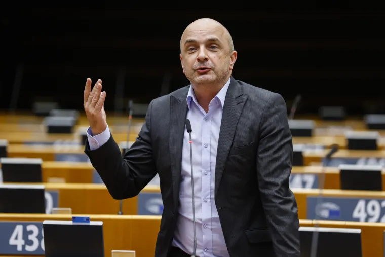 Stižu nam milijuni, hoće li rije&scaron;iti problem Hrvata? Bosanac dao tri modela za ru&scaron;enje cijena