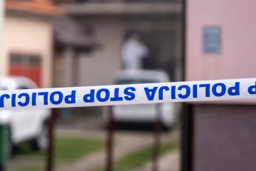 Ubio partnericu (51) pa poku&scaron;ao i sebe. Preminuo u bolnici