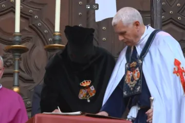 Dok se u Malagi pomiluje, u Hrvatskoj se odriče: Jeste li se pridržavali korizmenih odluka?