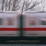 Nesigurnost na tračnicama u susjedstvu: Vlak iskočio iz tračnica, raste zabrinutost