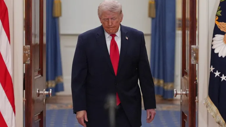 Donald Trump se napokon obratio naciji, ali dva odgovora nije ponudio