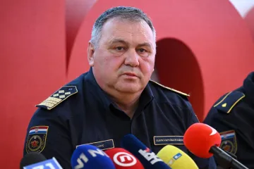 Glavni vatrogasni &scaron;ef uputio zahvalu za spa&scaron;avanje 30 ljudi iz Save: 'Budite ponosni'