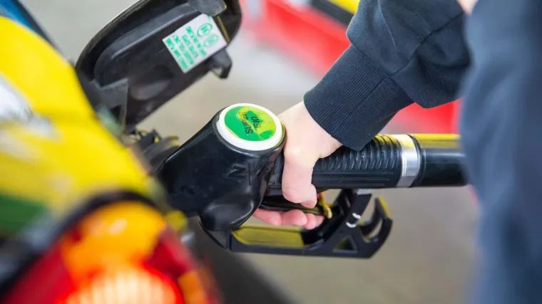 Ako se kojim slučajem nađete u Hrvatima nekoć obećanoj zemlji - izbjegavajte benzinske crpke!