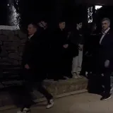 Plenković sudjelovao u procesiji na Hvaru: Pogledajte &scaron;to je učinio kada je vidio kameru