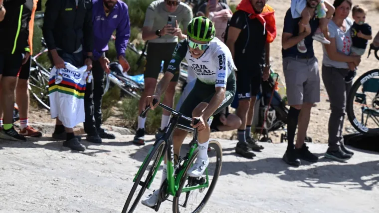 Biciklist te&scaron;ko stradao na treningu: Stavljen je u induciranu komu, javio se tim