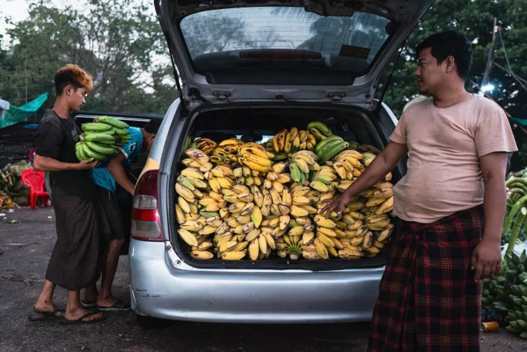 Prije pet godina pokrenuo državni udar, a danas skinuo vojnu odoru i stupio na vlast