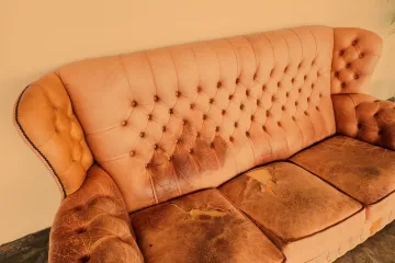 Izgleda li vam kauč staro i istro&scaron;eno? Uz ovih sedam trikova bit će kao nov