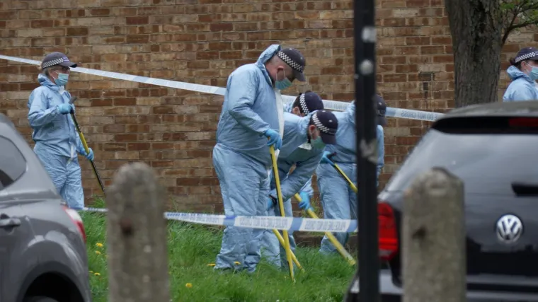 Trojica tinejdžera ubila dječaka (14)? 'Ljudi su čuli pucnjavu i utrčali u kafić'