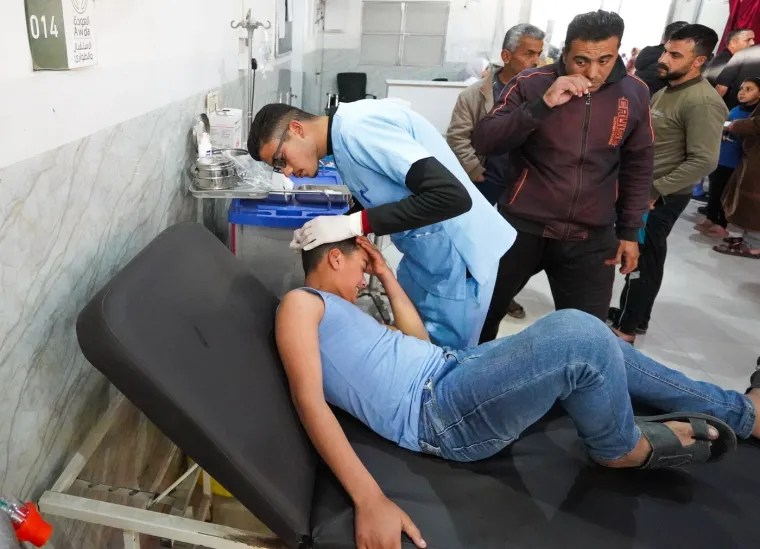 Izrael udara po Bejrutu, Iran zasuo regiju balističkim raketama