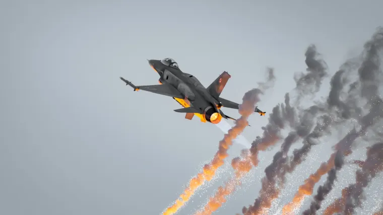 Napali nuklearku u Iranu! Projektil pao kraj postrojenja, jedna osoba mrtva