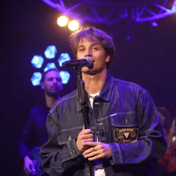 Jakov Jozinović iznenadio publiku u Srbiji: Otpjevao im je pjesmu koju dosad nisu čuli