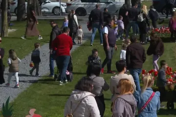 Stotine djece u sredi&scaron;njem parku u Bjelovaru tragale za slatkim iznenađenjima