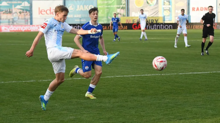 Pogledajte oba gola Fruka za mirnu plovidbu Rijeke: Toni je jo&scaron; jednom svima potvrdio klasu