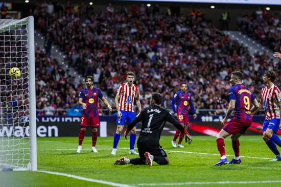 Lewandowski zabio ramenom, Barca slavila i pobjegla Realu: Ovoliku prednost jo&scaron; nitko nije ispustio
