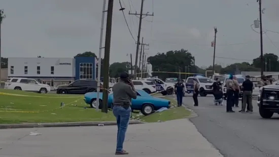 Užas na uskrsnom festivalu u SAD-u: Pijan se zaletio u paradu, ima te&scaron;ko ozlijeđenih