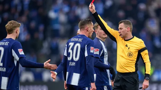 Hrvatski napadač zaradio isključenje zbog brutalnog faula