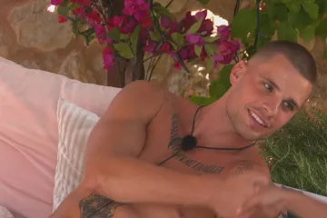 Fatalni Slovenac mami uzdahe: Karijeru je započeo u reality showu, a danas osvaja mreže