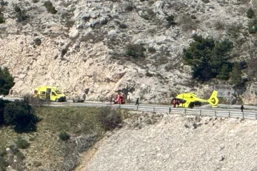 Tragedija kod Omi&scaron;a: Jedna osoba poginula, dvije ozlijeđene