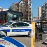 Autobus udario u stanicu u Srbiji, stižu prve snimke s mjesta nesreće: Staklo je posvuda