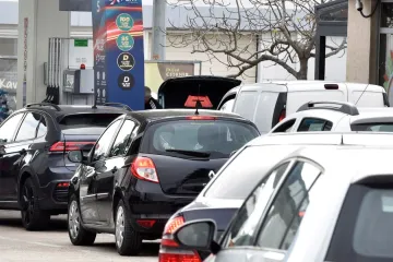 Izračunali smo koliko će poskupjeti 'tank', ali već ide novi udar: 'Ovo su ratna vremena'