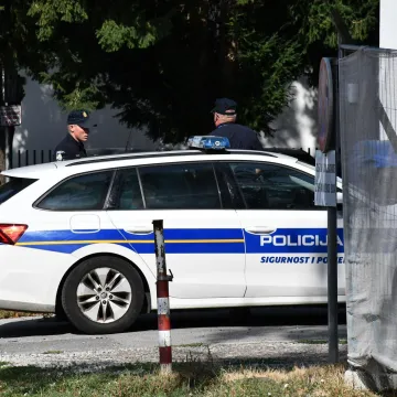 Svađa na benzinskoj zavr&scaron;ila krvavo: Mu&scaron;karac nožem poku&scaron;ao ubiti drugog