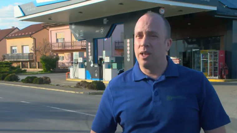 Vlasnik male benzinske zaradit će na litri benzina tek 1 cent: 'Najbliži nisu mogli vjerovati'