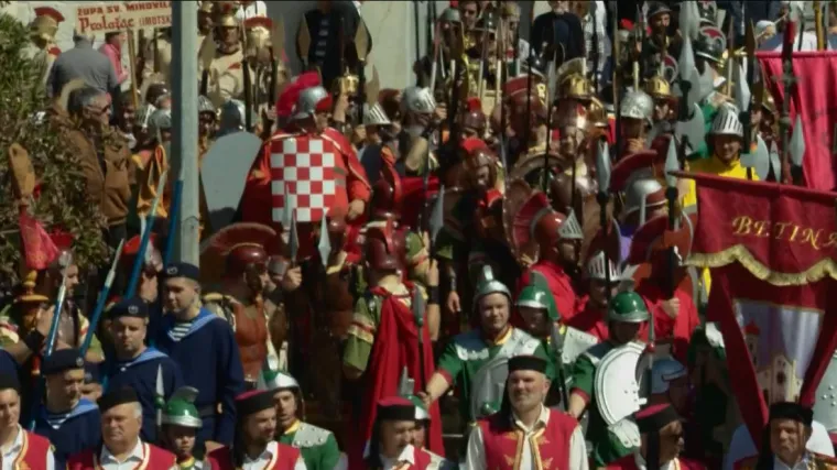 Okupili se čuvari Kristova groba iz svih krajeva: 'Za ovo smo se prijavili 2009. u Kninu!'