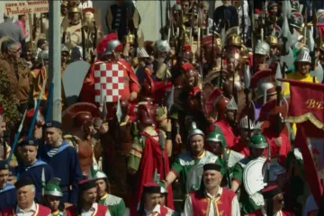 Okupili se čuvari Kristova groba iz svih krajeva: 'Za ovo smo se prijavili 2009. u Kninu!'