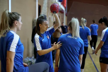 Hrvatska ženska reprezentacija spremna za zavr&scaron;nicu: Kapetanica se vraća nakon godine dana