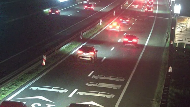 Nesreća na autocesti! Stvaraju se vi&scaron;ekilometarske kolone, HAK objavio upozorenja