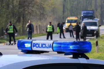 Kobna vožnja u Zagorju: Bez kacige i vozačke udario u ogradu mosta, hitno je hospitaliziran