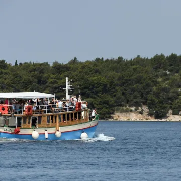 Koliko može zaraditi booker na Jadranu? Barata se iznenađujuće visokim ciframa