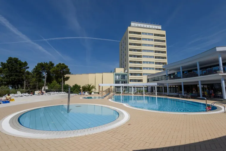 Brojke izgledaju mirno, ali &scaron;to se krije ispod povr&scaron;ine? Pitali smo najveće - evo &scaron;to kažu