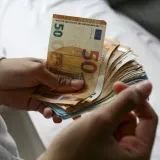 Djevojka (26) iz Županje prijavila nepoznatu ženu: 'Obećala je da će mi vratiti dečka'