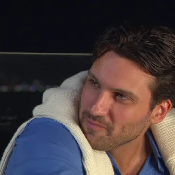 Petar se poljubio s jo&scaron; jednom djevojkom pred finale: 'Srce mi je jako lupalo...'